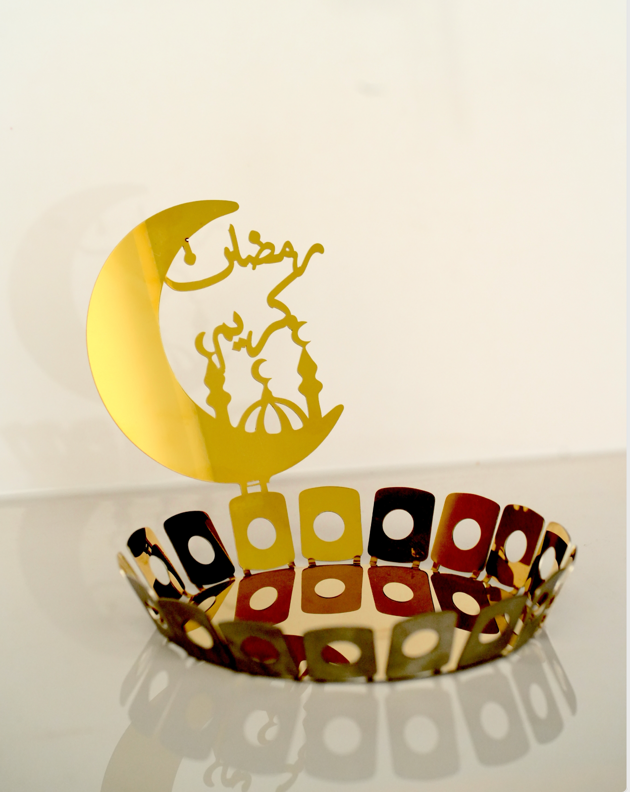 Ramazan Kareem Tray Round Shape( small)